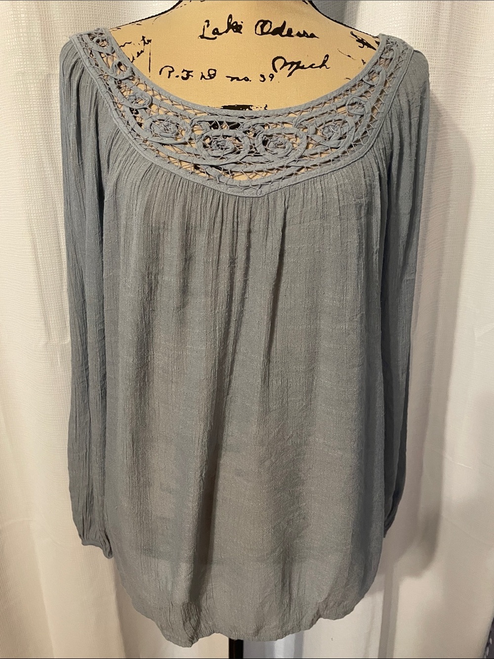 Knox Rose Dusty Blue Crochet Yoke Long-Sleeve Tunic